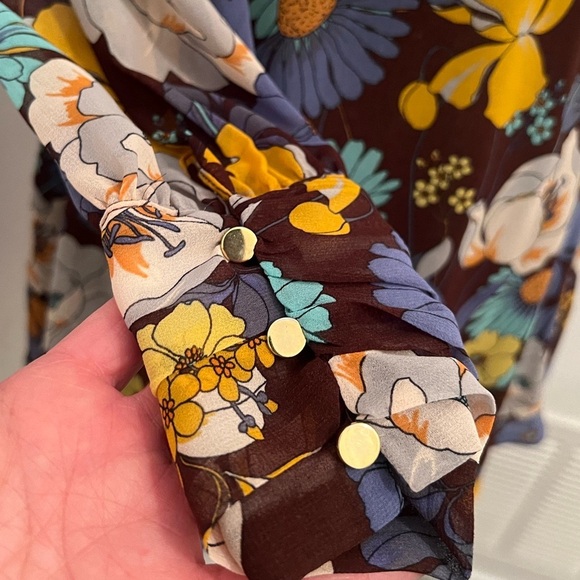 Zara Floral Mini Dress- 60’s floral print inspired! - Picture 13 of 13